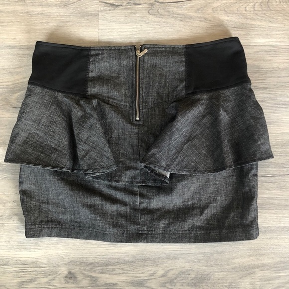 Urban Behavior Contrast band w/Peplum Mini Skirt - Picture 2 of 7